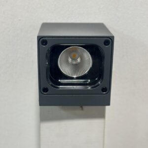 67524B CUBE WALL LIGHT